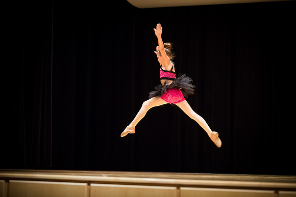 9F3A8590